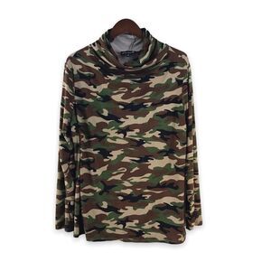 Inner Beauty camouflage turtleneck with built-in mask size 1X